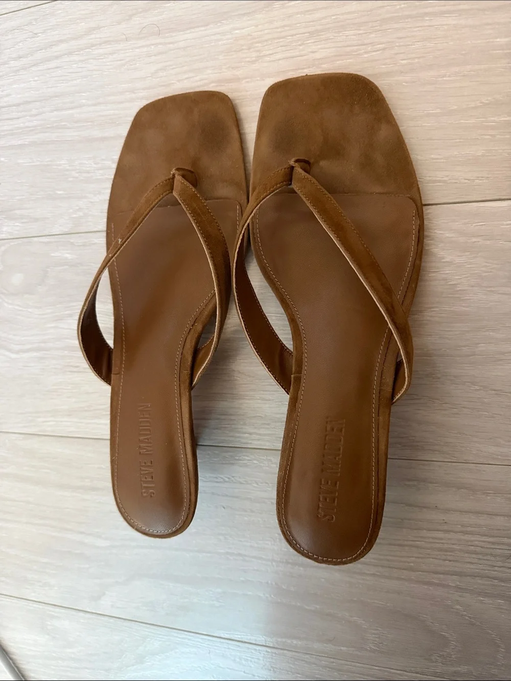 Steve Madden Tan Square-Toe Thong Sandals